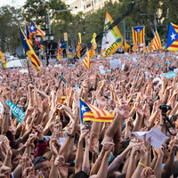 450,000 protest in Barcelona as Catalan leader claims Spanish government is 'acting like Franco'