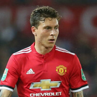 Lindelof is losing Mourinho's trust with mistakes, says Hargreaves