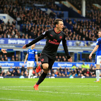 Rooney goal in vain as five-star Arsenal send Everton into drop zone