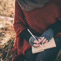 Stay-at-home mom turned vampire author Clare Daly: 'How I became a writer'