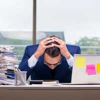 How time-strapped managers can beat their 'present bias' and get more work done