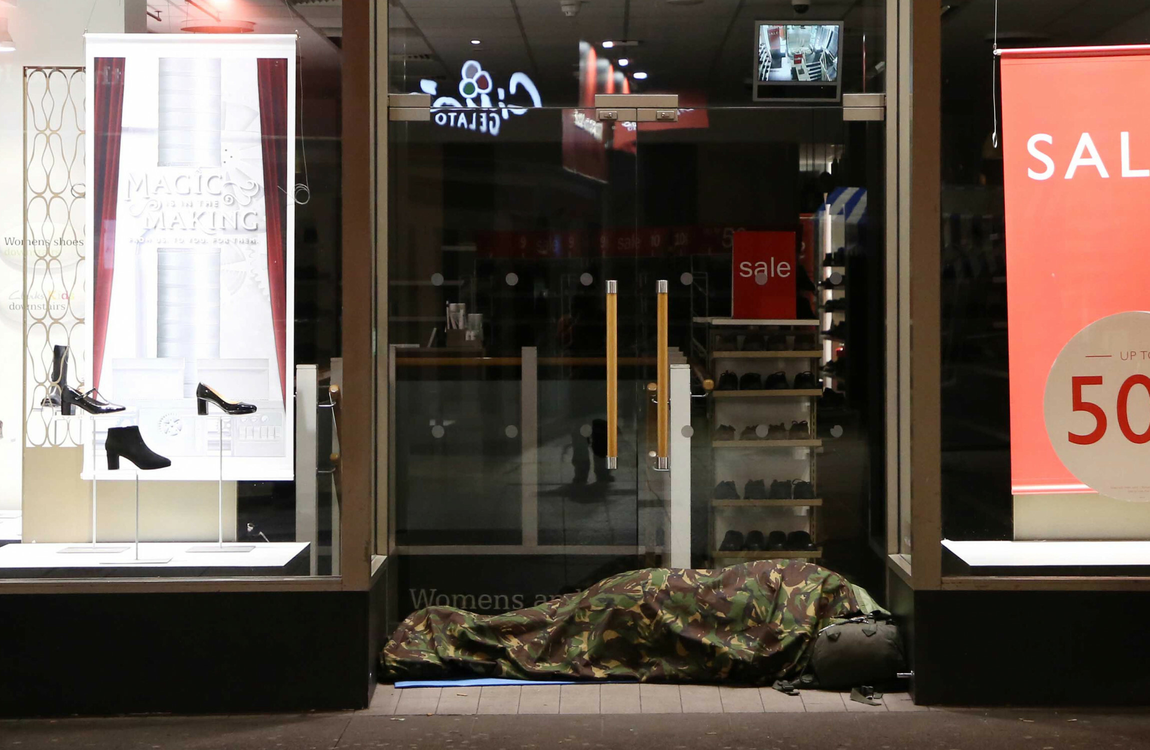 How emergency homeless shelters operate in the freezing cold