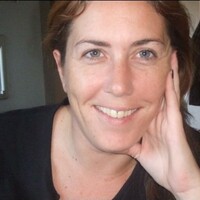 Lone parent to &acirc;��swap lives&acirc;�� with senator