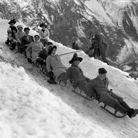 Pic: How they celebrated New Year's Day 100 years ago