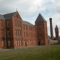 Privacy improves at St Ita&acirc;��s Hospital but units remain “unsuitable for residents” – report