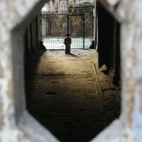 Statue of praying Hitler in ex-Warsaw ghetto causes controversy