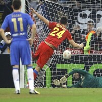 Torres knocks but goals won't go in as Chelsea lose in Romania