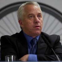 Greg LeMond backs challenge to cycling chief Pat McQuaid