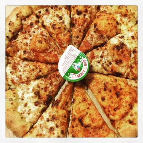 Dominos Garlic And Herb Dip A Celebration Of Its Saucy Goodness