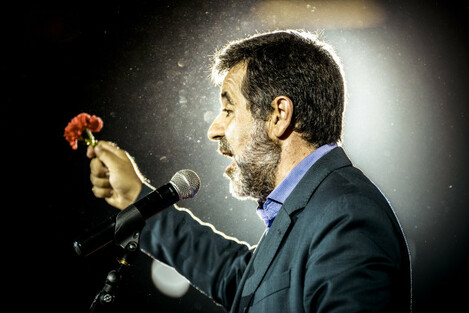 Catalan Independence Movement Launches Referendum Campaign