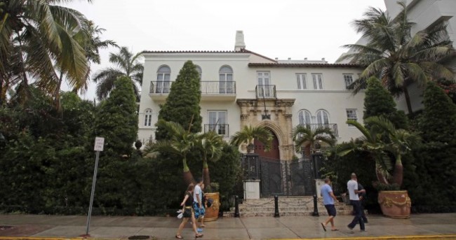 Photos: Gianni Versace's mansion up for sale at bankruptcy auction
