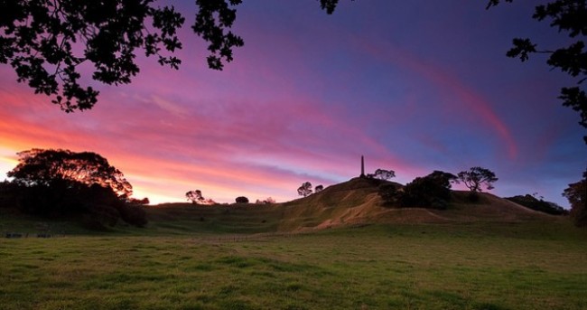 Fancy views like this on your doorstep? Well, one Aucklander's looking for a house-swap...