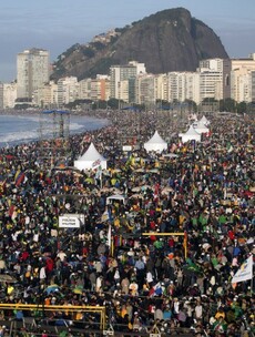 PHOTOS: Millions flock to Rio beach for Pope Francis' farewell mass