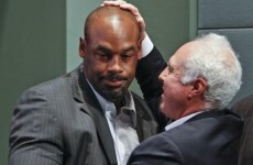 Donovan McNabb signs one-day contract so he can retire an Eagle