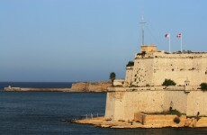 Malta refuses entry to 102 rescued refugees (including four pregnant women and a baby)