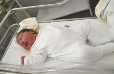 Record breaker: Woman gives birth to 13lb 6oz baby... naturally