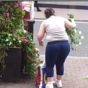 VIDEO: ‘Brazen’ woman steals flowers from city centre display