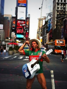 New York's 'Naked Cowboy' gets all dressed up to back Mayo for Sam