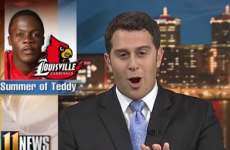 Sports reporter gets 41 Seinfeld references into one broadcast