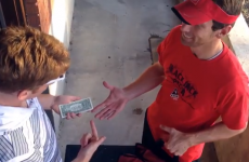 WATCH: Man uses magic trick to tip pizza delivery guys $100
