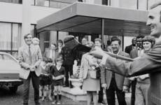 VIDEO: The day Kilkenny legend Eddie Keher taught Muhammad Ali to hurl