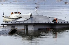 Japan on "maximum alert" as nuclear and earthquake crises continue