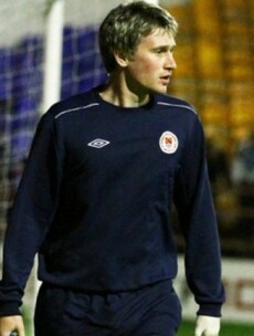 Meet the 24-year-old Irish first-team physio who's making a name for himself in the SPL