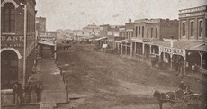 Frontierland: Early photos of major US cities