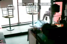 WATCH: Thief tries to steal iPad from shop, fails miserably