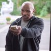 Mike Tyson gives Evander Holyfield his ear back in class new ad
