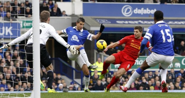 As it happened: Everton v Liverpool, English Premier League