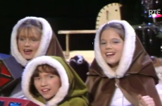 Look at Imelda May as a little girl on the 1986 Toy Show!