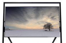 The Amazon reviews for this €30,000 TV are absolutely brilliant