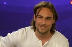 Meet the Irish footballer singing to win Swedish Idol tonight