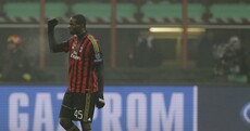 Chelsea, Milan reach knock-out stages in second gear