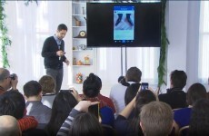 Instagram launches private photo messaging service