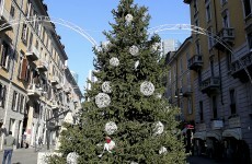 Milan orders removal of naughty Christmas tree