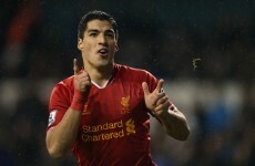 Liverpool open talks over new Suarez contract