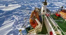 Rescuers due to reach ship stuck in Antarctic ice