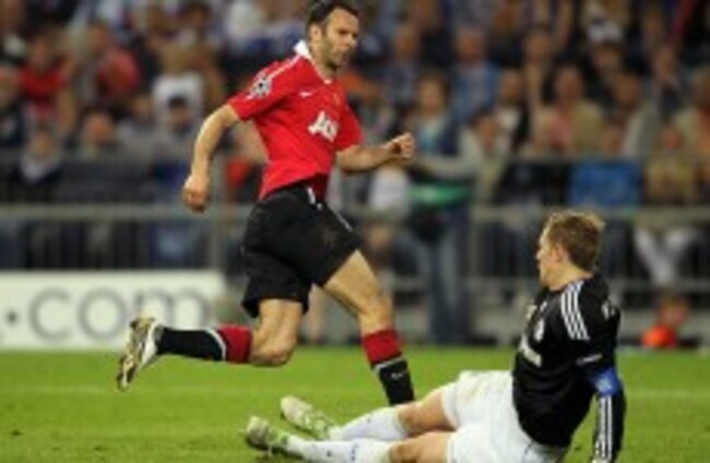 LIVE: Schalke 04 v Manchester United