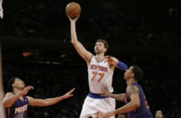 NBA star 'out indefinitely' after attempting a dunk and falling flat on ...