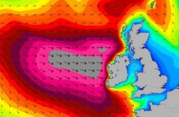 Hold on to your hat: Gale force storm winds on all coasts of Ireland