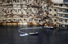 Captain 'refused chance' to return to sinking Concordia ship