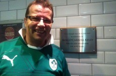 Dublin pub erects plaque to rugby hero... above the urinals