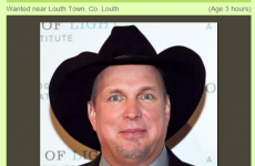 Intense fans are offering kidneys and wives for Garth Brooks tickets