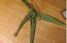 These Brigid's Cross fails will make you feel better about your childhood attempts