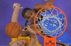 Durant puts up 43 points, sends Lakers to record home loss