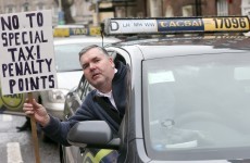 300 taxi drivers protest in Dublin city over ads, parking and too many taxis