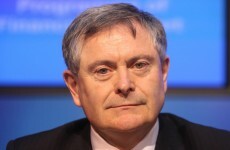 Public sector workforce falls by 2,000 in first quarter of 2011