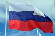 Armed men seize Ukraine regional government buildings, hoist Russian flags